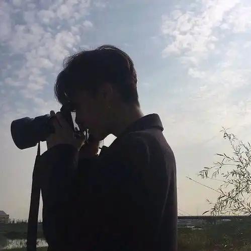 精致女人精品课程美颜app已卸载,把p图的时间花在护肤上