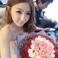 qq头像女生红色系情侣头