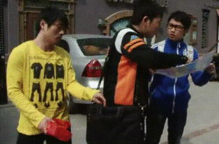 小伙,结婚被绑成个大肉粽子,你们还笑的起来
