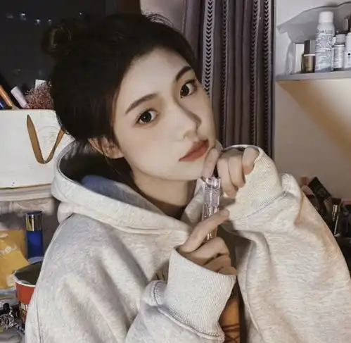 玩网姐妹必备的wechat女生头像