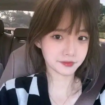 林鲸落真人气质女生头像.