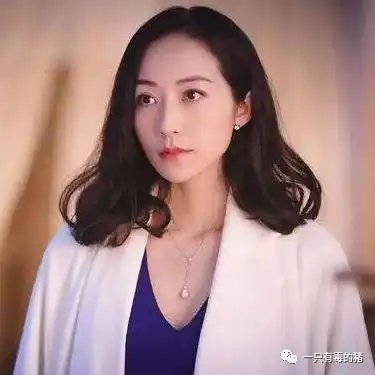 禁欲系图片女头像写真