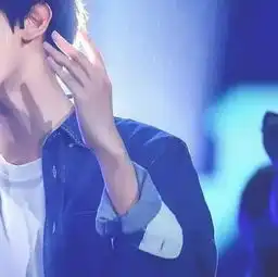 赏吧丨一双美手上热搜赵又廷鹿晗谁的手最好看