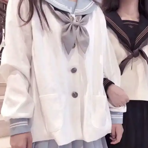 真人闺蜜头像让我有从一而终的憧憬和随时奉陪的热情的人是你