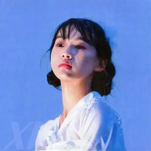 清华美院男神,被称彩铅界冷军