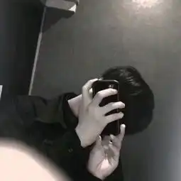 花式男生挡脸头像