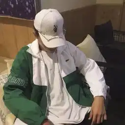 头像丨我是个很丧的人却笑的比谁都开心