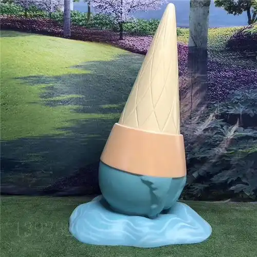 深圳玻璃钢雕塑云浮广场雕塑