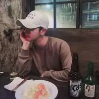 微信男生个性头像戴帽子微信头像图片大全