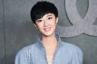 香奈儿大秀,忘年交周迅窦靖童同框,好有cp感