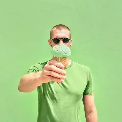 总有一张喜欢的头像阿