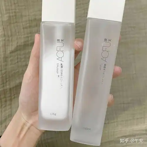 女生怎么养成白白净净的脸