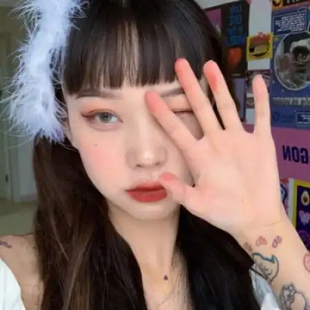 高冷个性女生头像时间只是给你机会