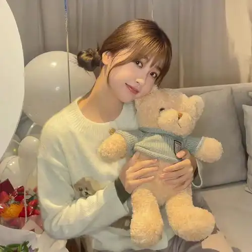 头像大户之虞书欣