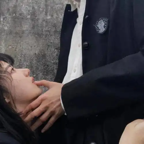 126张甜死人的情侣头像,太污了必收藏