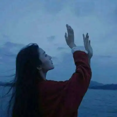 氛围感侧脸背影头像女