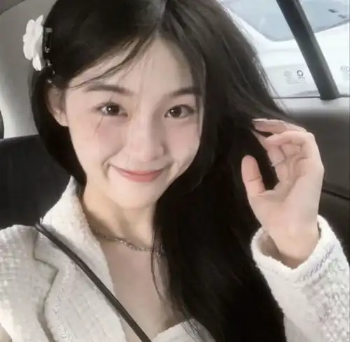 玩网姐妹必备的wechat女生头像