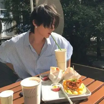 2023最新高清帅气真人男生头像