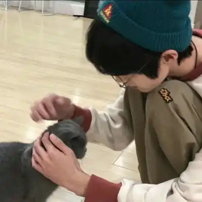 时尚潮流帅哥微信头像图片时尚潮男头像超级帅气