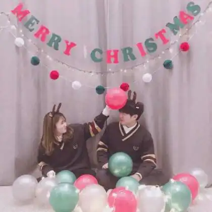 2020最新情侣头像亲吻暧昧一对,只想做你的心上人