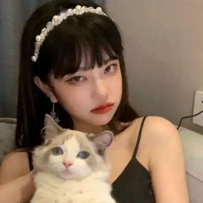 头像女ins风动漫小众希