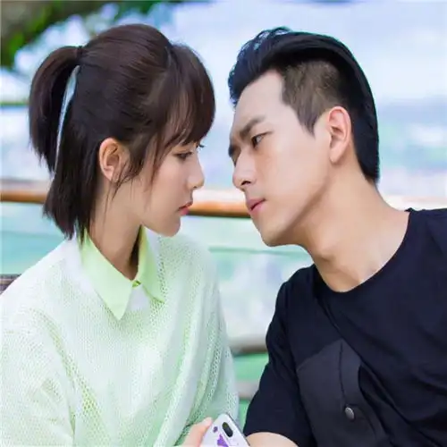 吻戏最多的四部剧,杨紫赵丽颖各占一部,最后一部竟有86场吻戏