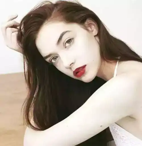 好看美系女头像图层