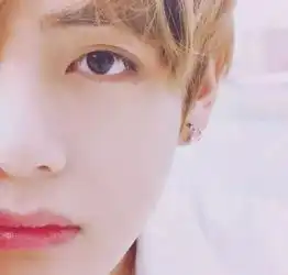 千万不要盯着男生这里看