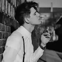 欧美男吸烟图片大全