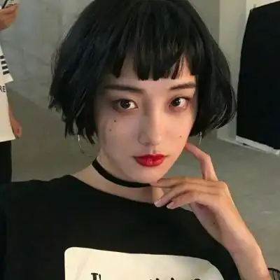 蓝月亮免费精选二四六码