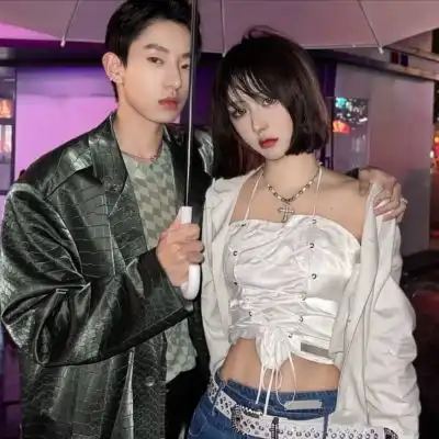 禁欲系双人情侣头像田启