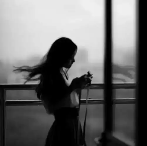 男生qq头像蓝色系黑白