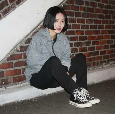 分手后,傻女铁定会做这3件事伤害自己,前任知道后会笑出猪叫