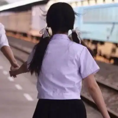 ins真人恩爱情头我在贩卖日落,你情侣头像我要个性网