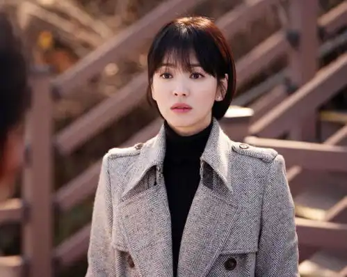 宋慧乔晒晚霞照,恬淡味道好似宋仲基爱情,网友头像好朴素