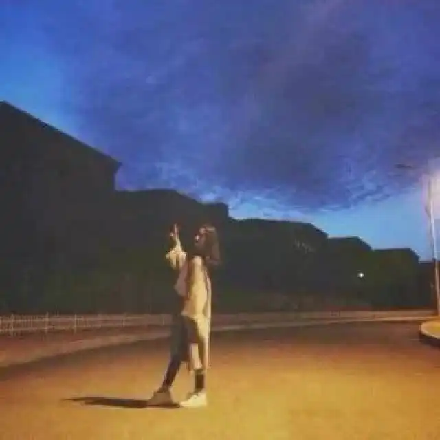 小清新蓝色系2018最新情侣头像