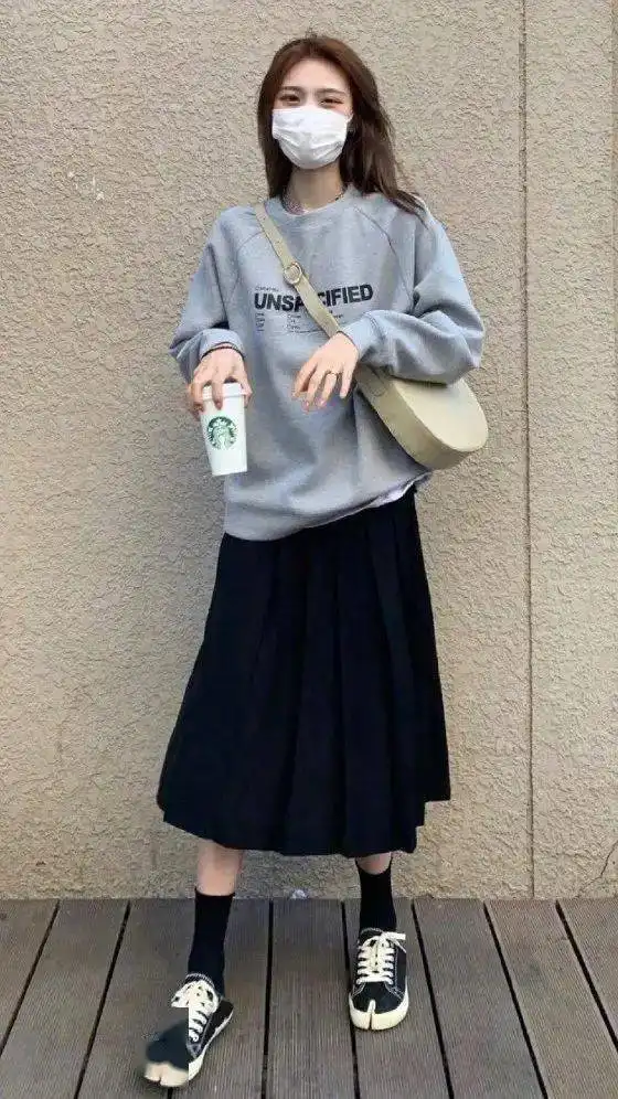 服装搭配18套简单实用的韩系早秋穿搭,微胖小个子女生看过来啦