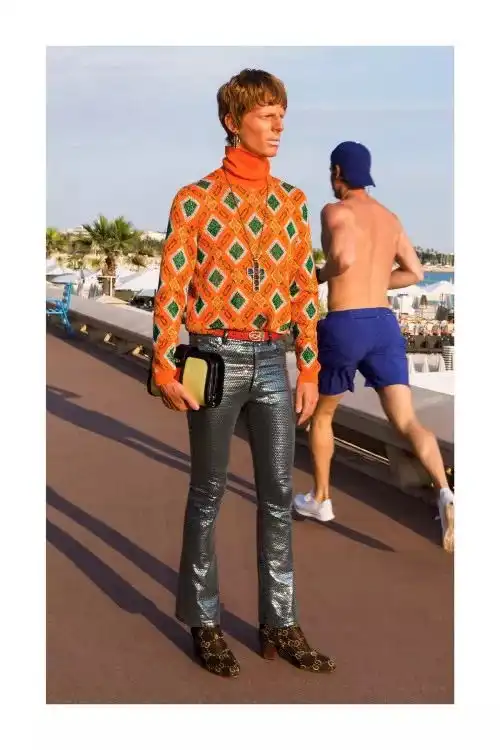 从没想过男生穿橙色竟然那么洋气