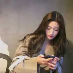 禁欲系头像女生冷漠李依