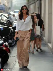 女人这么穿男友秒变犬系小奶狗