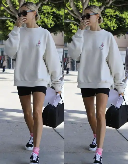 今年流行偷男友衣服穿,三件单品穿一季,慵懒随性恰到好处的撩人