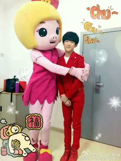 易烊千玺的弟弟楠楠喜欢看什么动画片