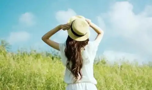 ins风雾霾蓝治愈系壁纸q