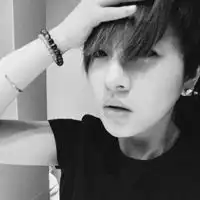 白系男生头像qq头像