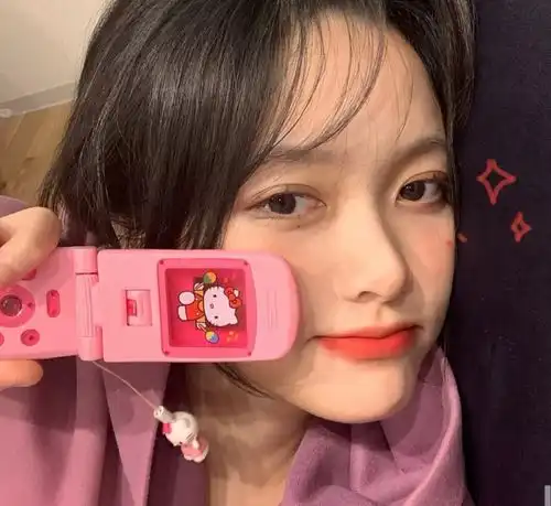 女生可爱头像粉色系女头