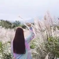文艺头像女生动漫图片背