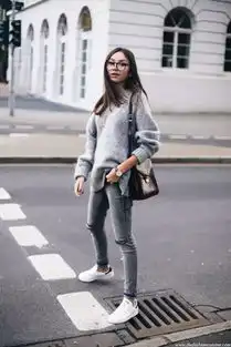 没有一件高级灰,你的秋天白过了