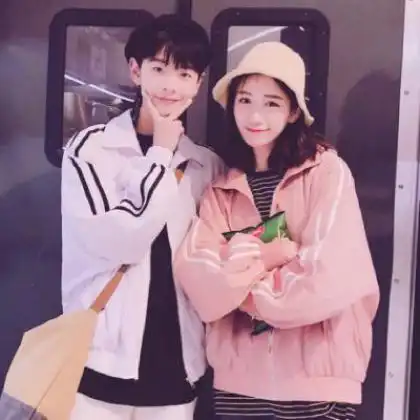 qq情侣头像一对两张,你不在我身边却在我心里