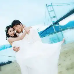 婚纱照明星示范一共5组放送完毕