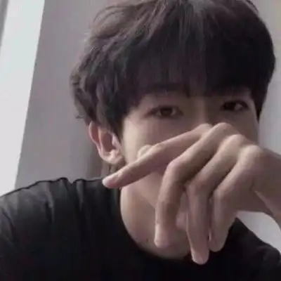 男生真人头像帅气图片好看的阳光真人帅哥头像